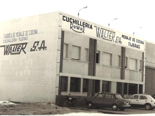 Fabrica de cuchillos walter foto antigua